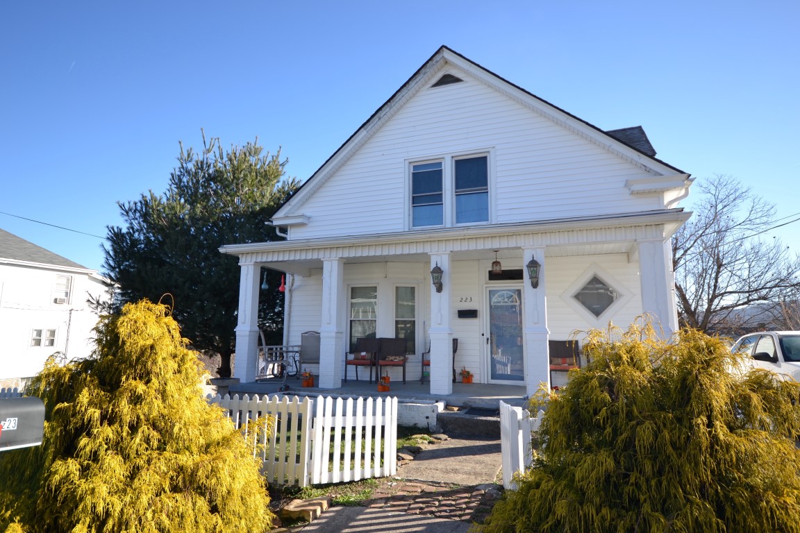BIG Home, Little Budget in Pulaski VA! New River Valley Real Estate Blog