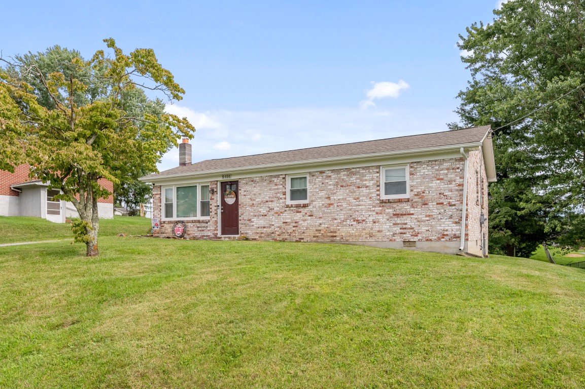 Completely Remodeled Orchard Hills Brick Ranch! New River Valley Real Estate Blog
